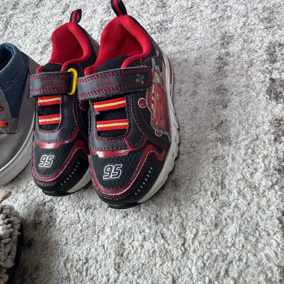 Shoes bundle toddler size 8 - Picture 3 of 5